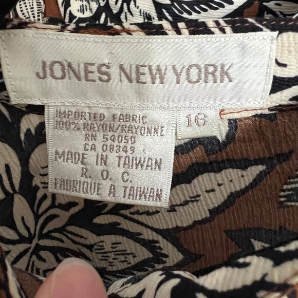 Vintage Parisian Two Piece Matching Skirt Set Floral Blouse Top French 80s 90s - Picture 5 of 7